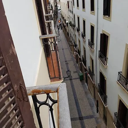 Break Guest house *