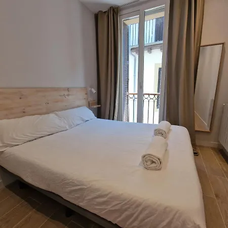 Beach Break Guesthouse - Auto Check-in 3* San Sebastián