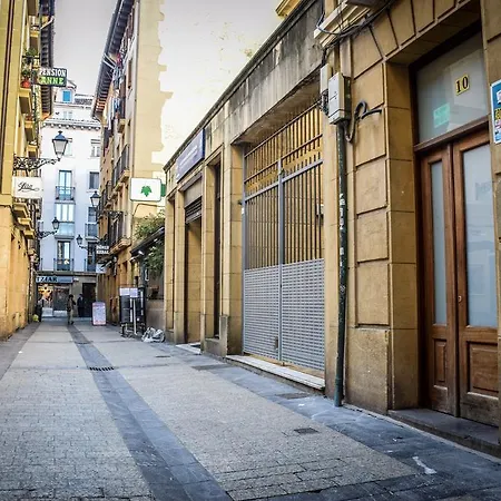 Beach Break Guesthouse - Auto Check-in 3*