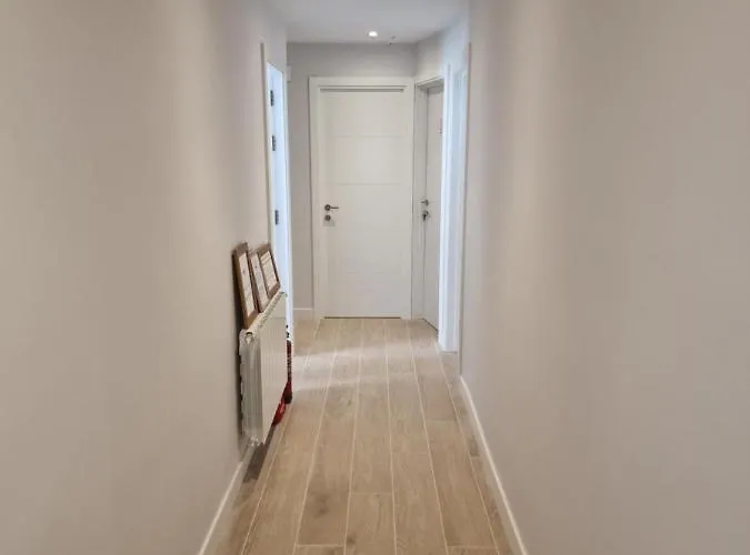 Beach Break Guesthouse - Auto Check-in 3* San Sebastián